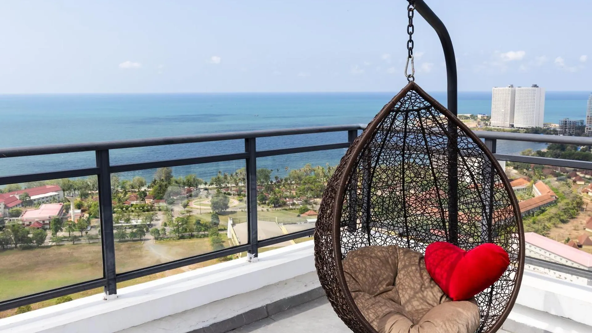 Star Bay Residence Sihanoukville - 400M To Sokha Beach 0*,  Cambodia