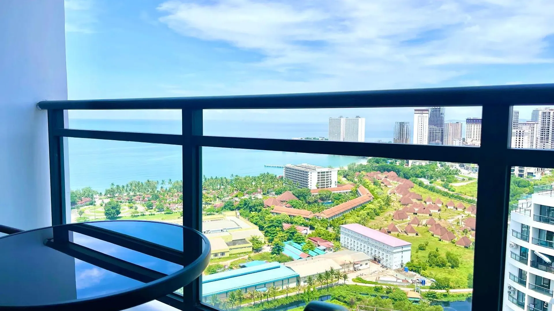 Star Bay Residence Sihanoukville - 400M To Sokha Beach Apartmán